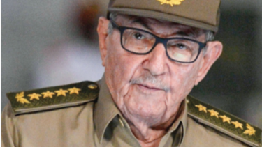 Estados Unidos impone sanciones de viaje al cubano Raúl Castro y su familia