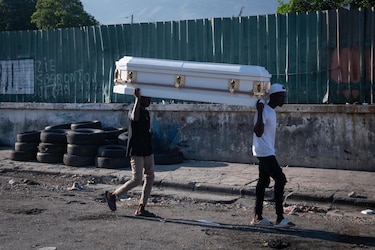 Elevan a 25 los muertos en los enfrentamientos entre la Policía de Haití y las bandas