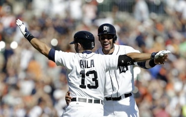 Tigres dejan tendidos en el terreno a los Yankees con 'hit' de Ávila