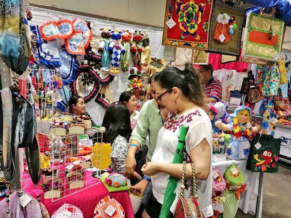 Se inicia la Feria Nacional de Artesanías 2024