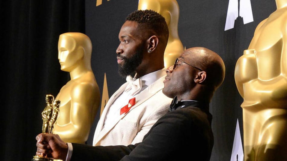 'Moonlight' gana el Óscar a mejor película en un final caótico