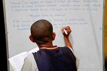El Salvador tiene la población carcelaria más alta de Centroamérica; Panamá, la segunda más baja