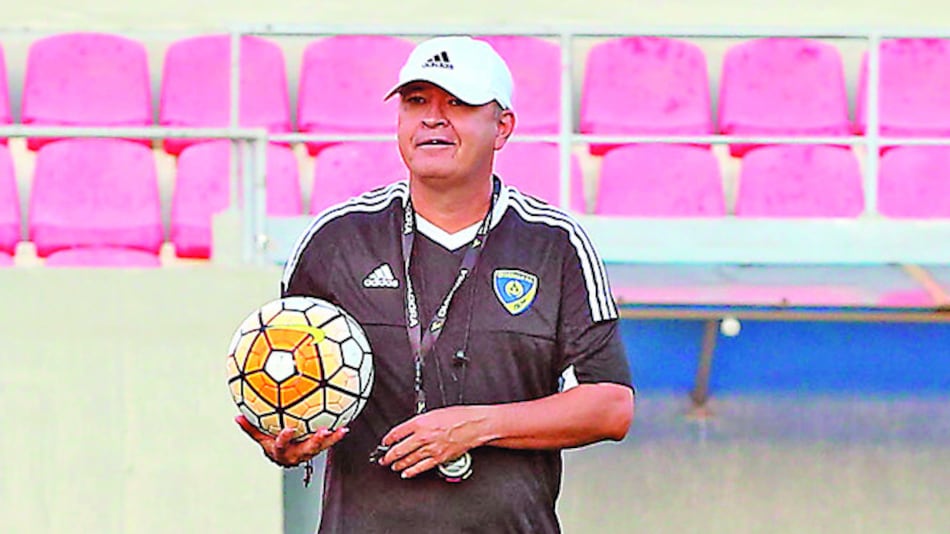 Colombiano Upegui no seguirá con Chorrillo FC