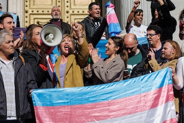 Desde este jueves, los españoles podrán cambiar de sexo, desde los 16 años