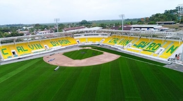 Así luce el Calvin Byron, estadio de Bocas del Toro tiene un 90% de avance