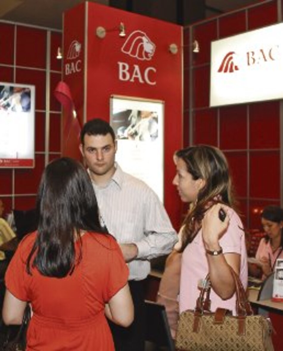 BAC abre ocho sucursales en el país