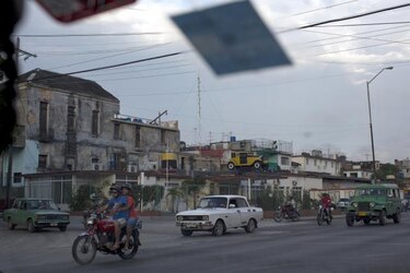 Esperan en Cuba a reconocidos expertos en ciencia y tecnología