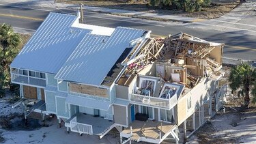 Florida busca desaparecidos tras el huracán Michael; ya suman 13 muertos