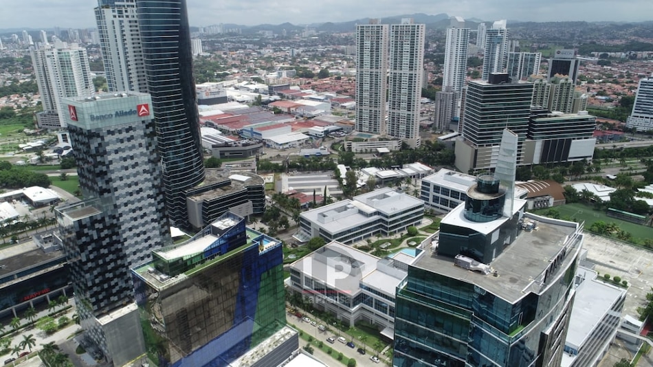 Inversionistas valoran la preservación de la democracia y la estabilidad jurídica en Panamá