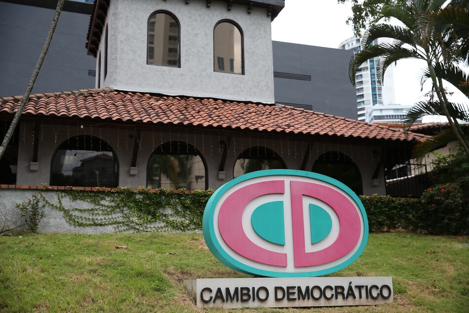 21 de enero de 2023, fecha tope para elegir convencionales de CD