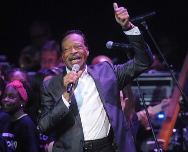 Muere el astro del gospel Edwin Hawkins