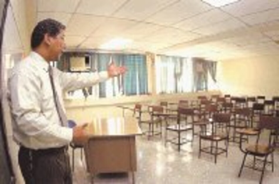 MEDUC enfrenta protestas escolares