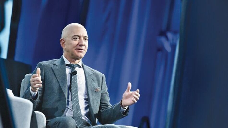 Bezos une fuerzas con gigantes aeroespaciales