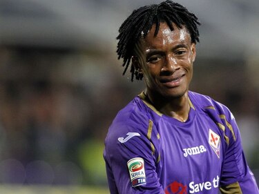 Chelsea confirma el fichaje del extremo colombiano Cuadrado