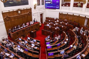 Proyecto de nueva Constitución chilena aprueba sustituir el Senado por una cámara regional