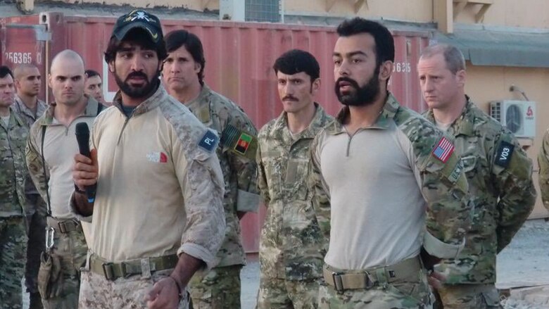 Sammi y Safi, la historia de amor entre un musulmán y una judía que se gestó mientras rescataban personas de las manos del Talibán