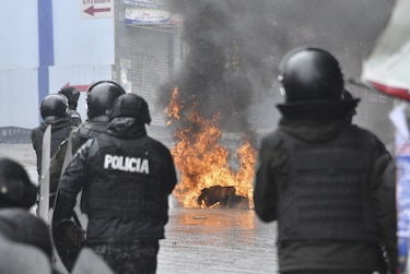 Bolivia acusa a un sector del gremio cocalero de pagar a ‘gente’ para enfrentarse a la Policía
