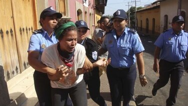 Familia en Bélgica de líder estudiantil detenida en Nicaragua teme que la torturen