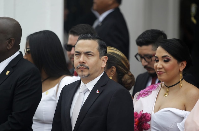 Con dianas al amanecer, Panamá inicia las Fiestas Patrias 2025