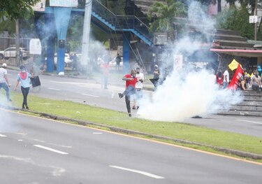 Exigen solución al alto costo del combustible