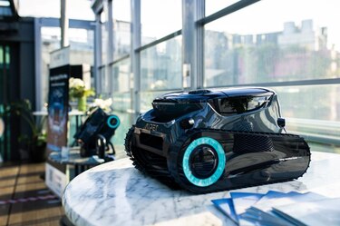 Presentan los robots limpiapiscinas Scuba X1 Pro Max y Scuba X1