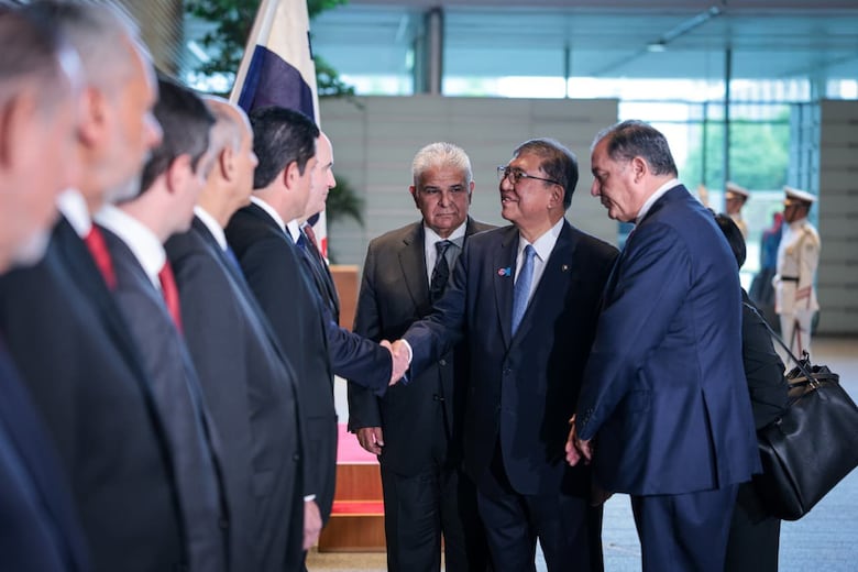 Panamá y Japón sellan acuerdos para futuro vuelo directo y para el intercambio laboral
