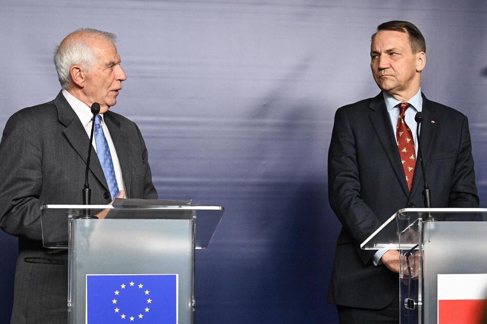 Borrell y Sikorski afirman en Varsovia que Europa debe tomar iniciativa en apoyo a Ucrania