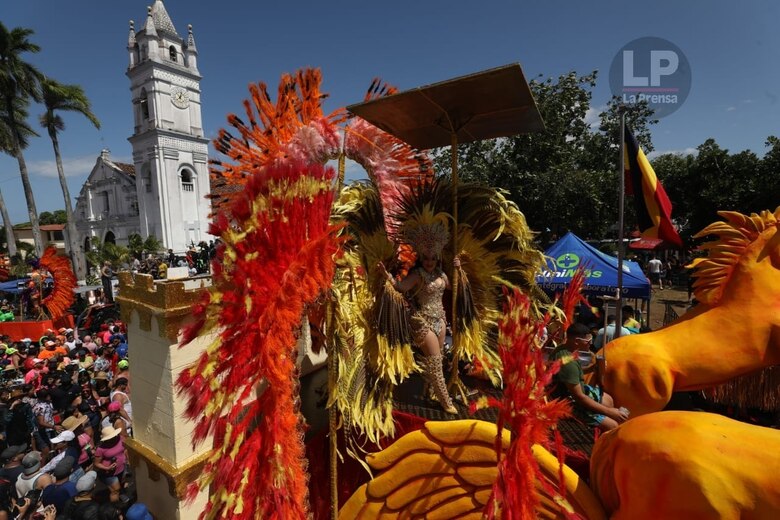 Carnaval, terapia de juergas; tiempo de picardías políticas