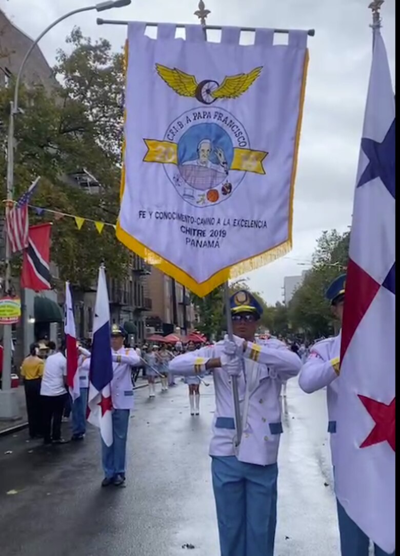 Así se vive el desfile de Panamá en Brooklyn, Nueva York