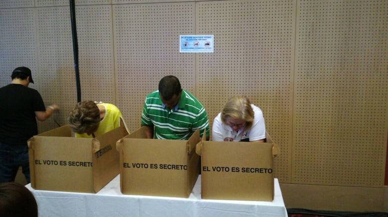 Convencionales empiezan a votar en proceso interno de Cambio Democrático