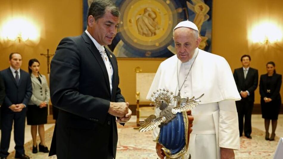 El papa Francisco recibe al presidente de Ecuador