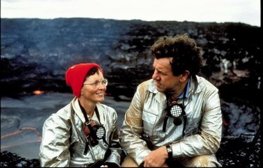 ‘Fire of Love’, la explosiva historia de amor y muerte de una pareja de volcanólogos