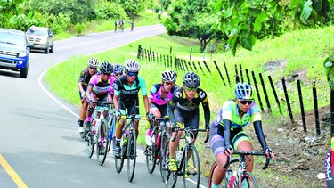 Ciclistas panameñas, rumbo a Costa Rica