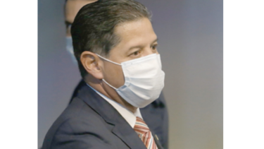 Representante de FCC insiste en que él no debe ser indagado