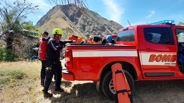 Una mujer fallece tras caer en un precipicio en Los Picachos de Olá