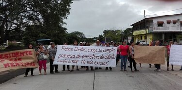 Residentes de Ocú vuelven a protestar para reclamar una carretera