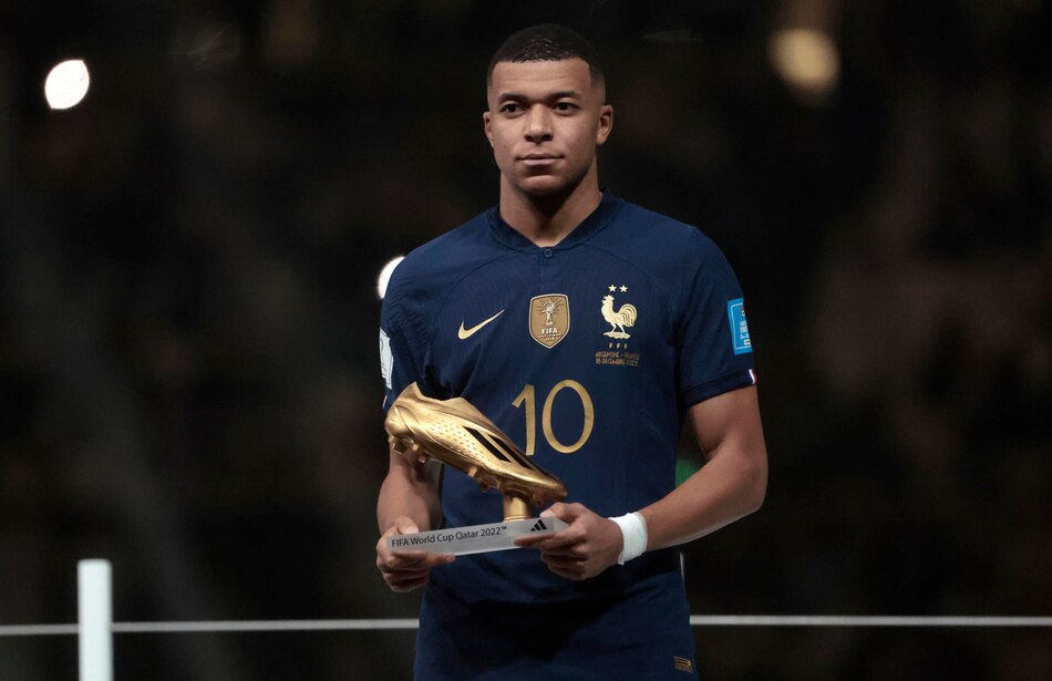 El francés Mbappé terminó como el máximo goleador del Mundial