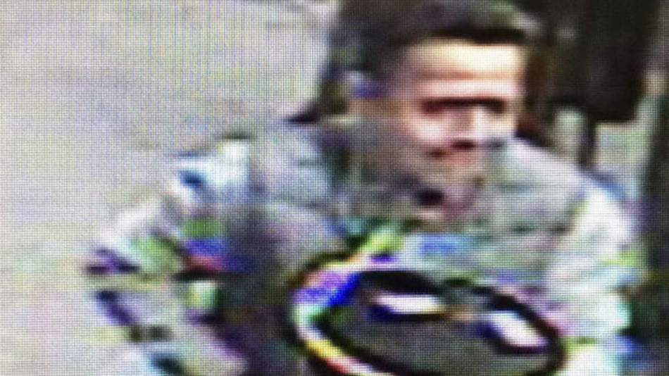 Un hombre se roba un balde repleto de oro en pleno día en Manhattan