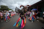 Alfombras, incienso y danzas: así se vive el Corpus Christi