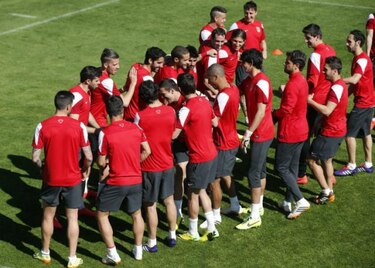 Atlético de Madrid y Barcelona buscan la semifinal en un duelo parejo