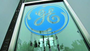 GE acuerda cerrar unión petrolera