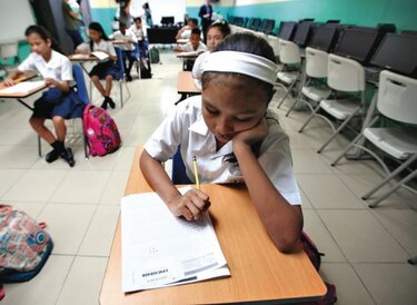 Escuelas ponen a prueba la calidad de su enseñanza