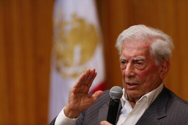 ‘Le dedico mi silencio’ y un ensayo sobre Sartre será lo último que escribirá Mario Vargas Llosa