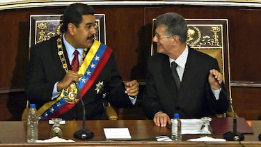 Maduro comparece por primera vez ante Parlamento dominado por la oposición