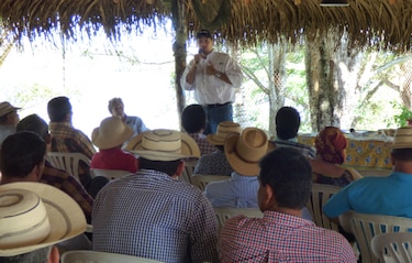 Arias y Moscoso, juntos en jornadas políticas de CD