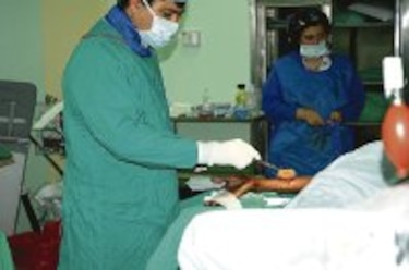 Mora en cateterismo cardiaco