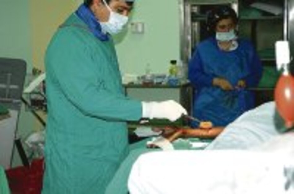 Mora en cateterismo cardiaco