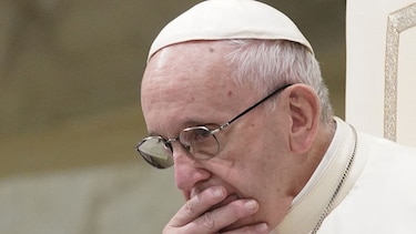 Papa Francisco acepta la dimisión de otros dos obispos chilenos