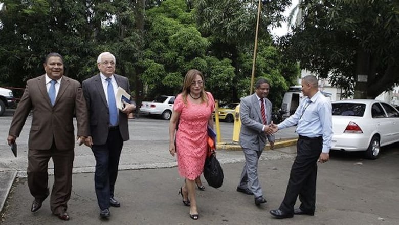 Suspenden audiencia contra Pérez y Garuz; se reanudará este martes