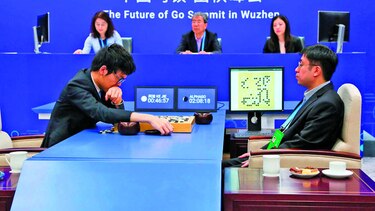 AlphaGo se jubila tras vencer al chino Ke Jie